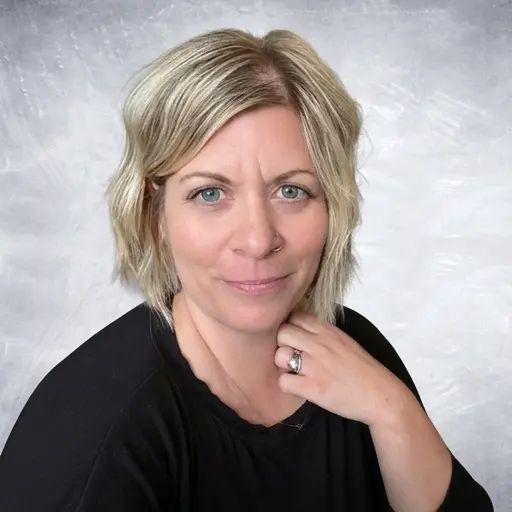 Lindsay with Abacus Accounting Kimberley